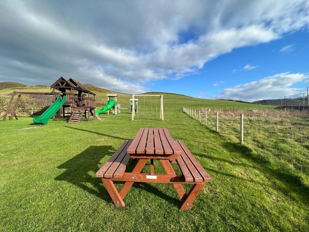 Villa Cuddfan Llanrhystyd Exterior foto